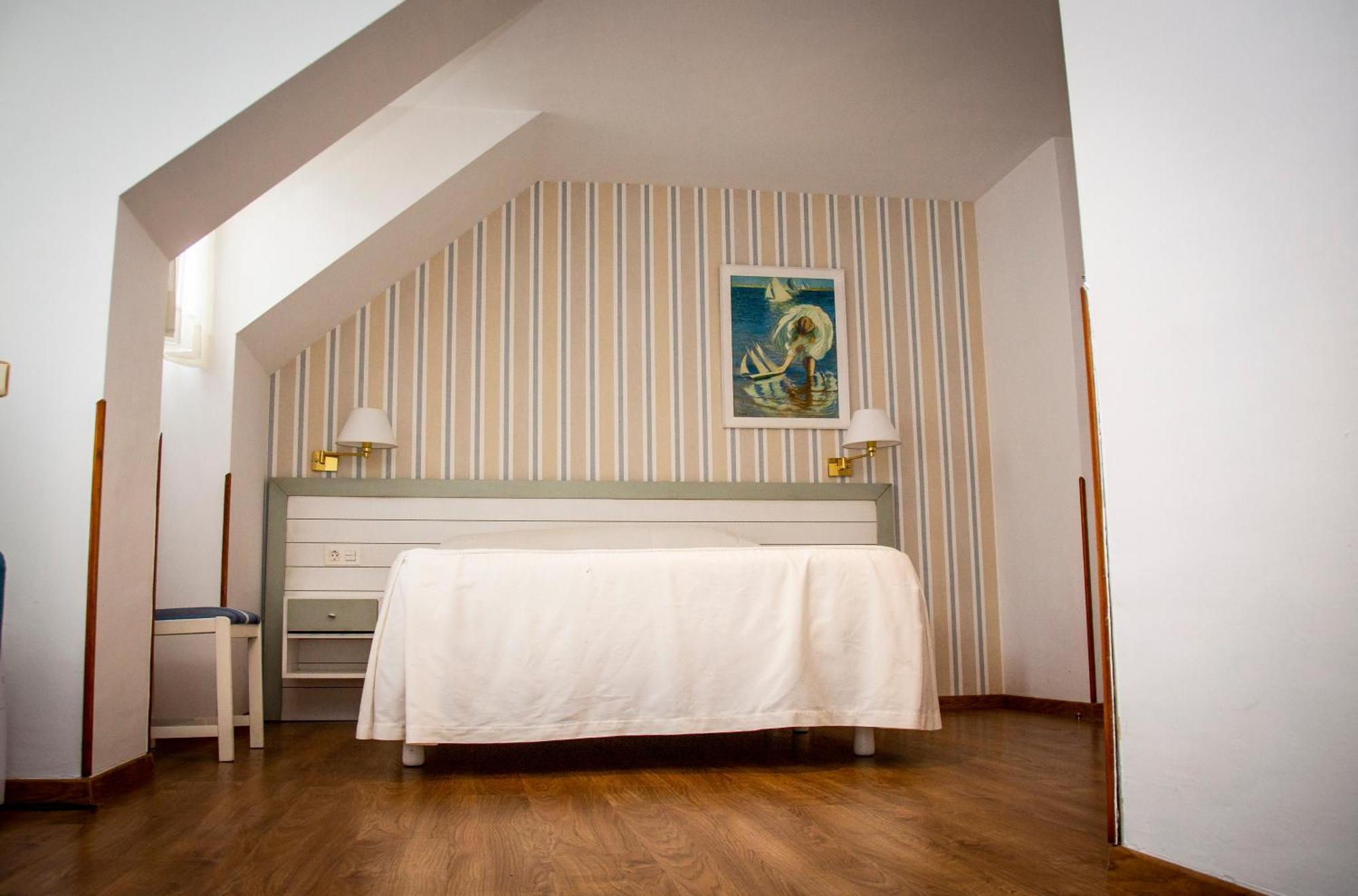 Hotel Isabel - Suarez Inclan 38 à Cudillero Extérieur photo